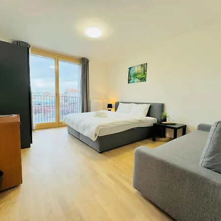 Nest Center Apartman *