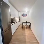 Nest Center Apartman *