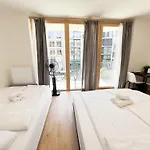 Nest Center Διαμέρισμα Πράγα